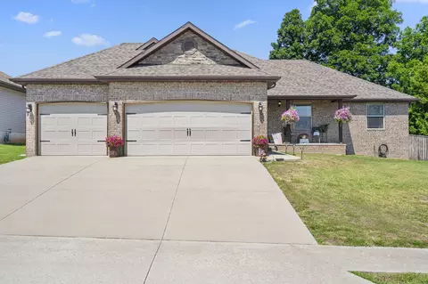 3367 N Wright Wood St, Springfield, MO 65803 photo 1