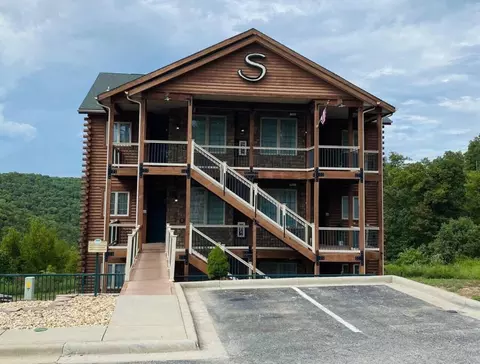 47 Stone Cliff Cir #3, Branson, MO 65616 photo 1