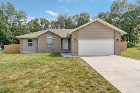 108 W Cherry St, Strafford, MO 65757 photo 1