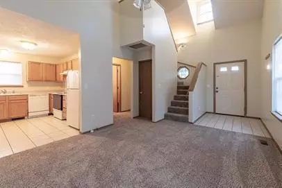 1218 N Sherman Ave, Springfield, MO 65802 photo 2