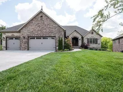 2542 E German Ivy, Springfield, MO 65804 photo 1