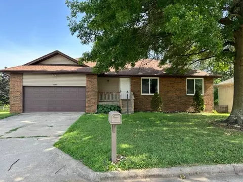 1520 W Deerfield St, Springfield, MO 65807 photo 1