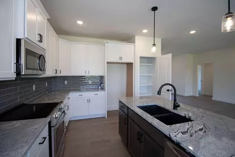 4477 E Hidden Oak St, Springfield, MO 65802 photo 15