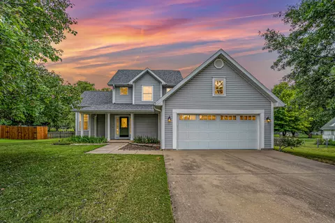 1701 S Tyler Ave, Aurora, MO 65605 photo 1