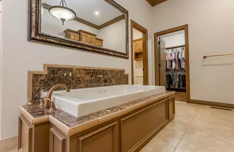 5334 S Parklane Ave, Springfield, MO 65810 photo 33