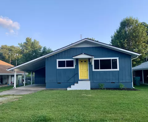 2734 E Blaine St, Springfield, MO 65803 photo 1