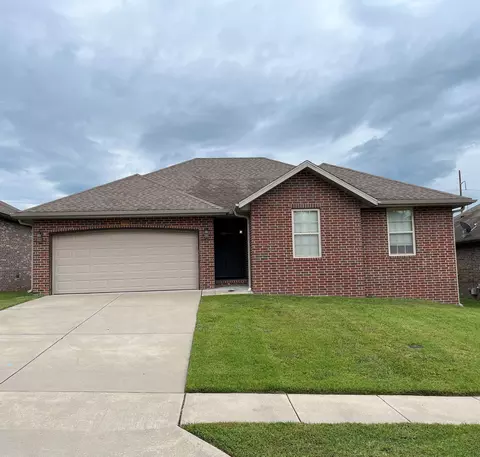 3546 S Juniper Ave, Springfield, MO 65804 photo 1