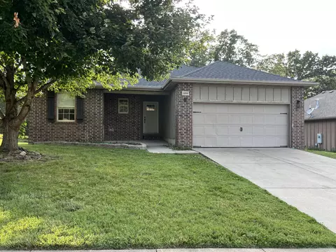 1095 S 21st Ave, Ozark, MO 65721 photo 1