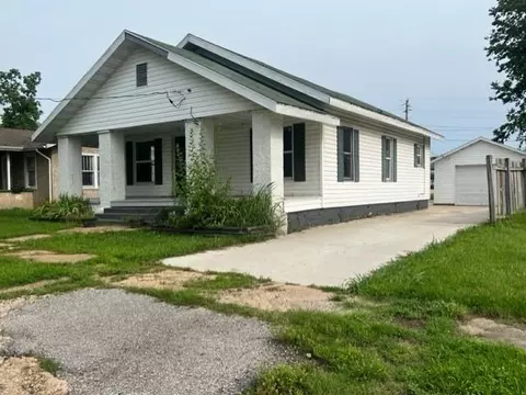 312 Main St, Cabool, MO 65689 photo 1