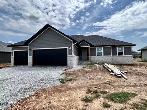 1780 E Chickamauga Dr, Republic, MO 65738 photo 1