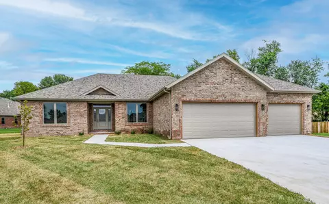 3513 W Whiteside St, Springfield, MO 65807 photo 1