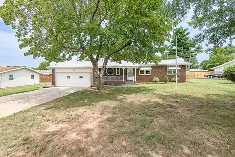 418 S Jonathan Ave, Springfield, MO 65802 photo 1