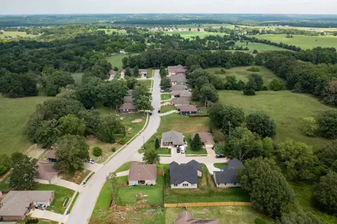 2114 E Wren St, Ozark, MO 65721 photo 37