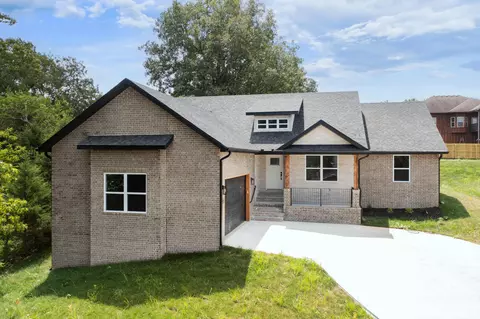 2114 E Wren St, Ozark, MO 65721 photo 2
