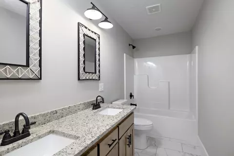 2114 E Wren St, Ozark, MO 65721 photo 29