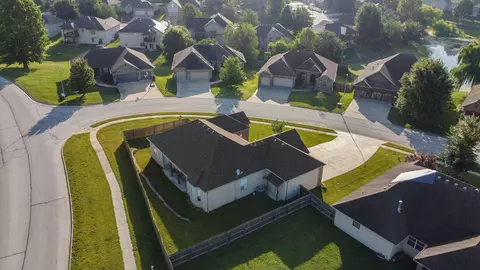 609 N Montclair Way, Nixa, MO 65714 photo 35