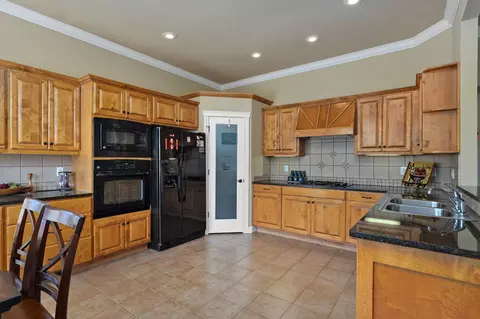 609 N Montclair Way, Nixa, MO 65714 photo 12