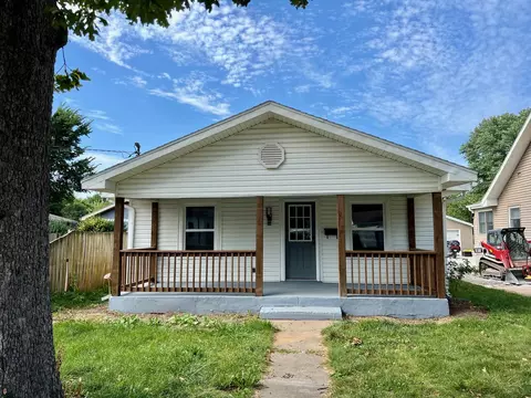 827 W Turner St, Springfield, MO 65803 photo 1