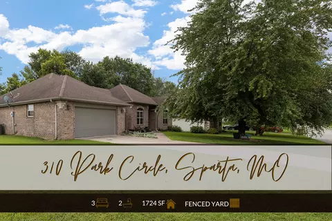 310 Park Cir, Sparta, MO 65753 photo 1
