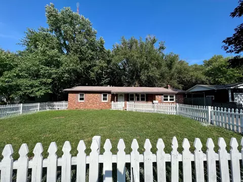 628 S Belcrest Ave, Springfield, MO 65802 photo 1