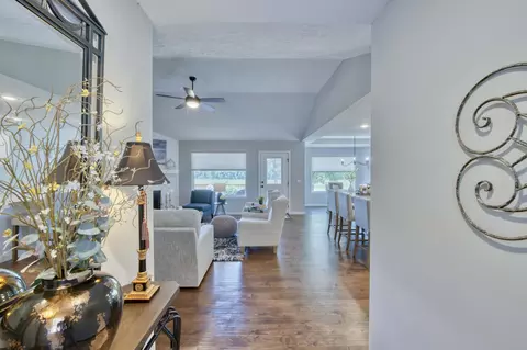 792 E Penzance Cir, Nixa, MO 65714 photo 2