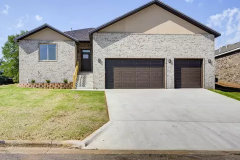 794 E Crystal Ave, Nixa, MO 65714 photo 1