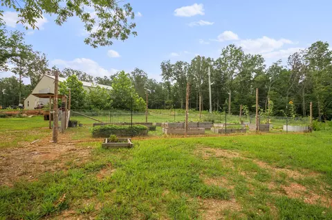 1979 County Road 373, Thayer, MO 65791 photo 32