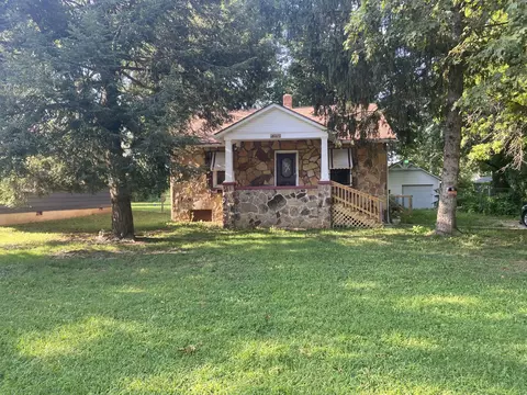 1651 E Commercial St, Springfield, MO 65803 photo 1