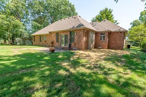 3627 S Sulgrove Ave, Springfield, MO 65804 photo 9
