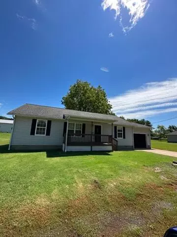 175 Judd St, Granby, MO 64844 photo 1