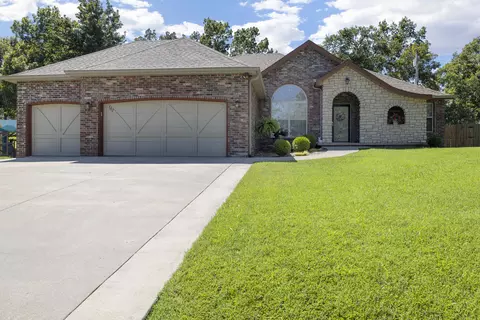 382 Hunter Ave, Branson, MO 65616 photo 1