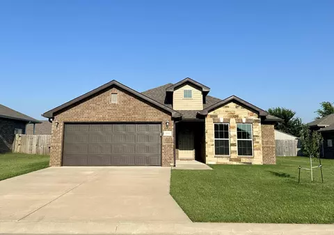 2041 Jonathan Hunter St, Joplin, MO 64804 photo 1