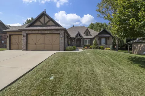 834 E Donegal Cir, Nixa, MO 65714 photo 1