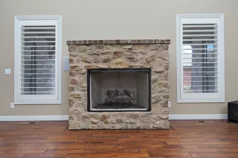8648 Interlochen Dr, Nixa, MO 65714 photo 6