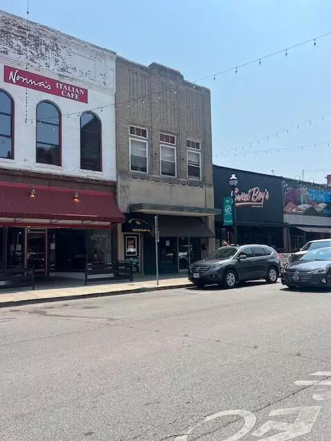 308 S South Ave, Springfield, MO 65806 photo 1