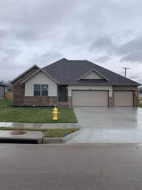 1481 Lyon Ave, Republic, MO 65738 photo 2