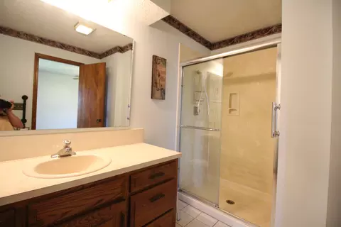 825 E Rockwood St, Springfield, MO 65807 photo 9