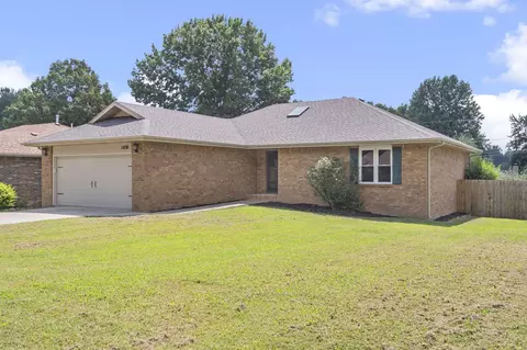 1038 W Seminole St, Springfield, MO 65807 photo 1