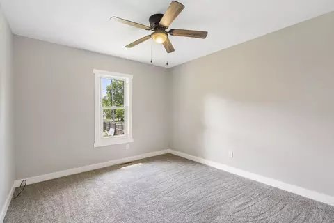 1038 W Seminole St, Springfield, MO 65807 photo 15