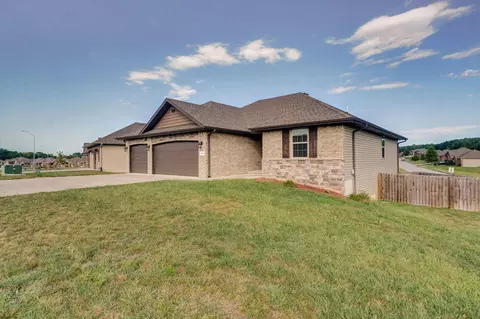 1644 N Eagle Valley Ln, Nixa, MO 65714 photo 3