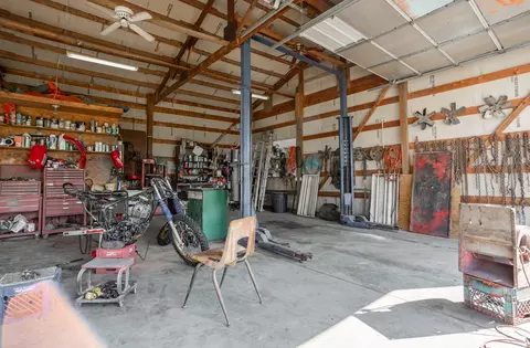 1411 E 490th Rd, Bolivar, MO 65613 photo 26