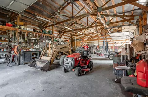 1411 E 490th Rd, Bolivar, MO 65613 photo 25