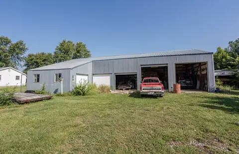 1411 E 490th Rd, Bolivar, MO 65613 photo 22