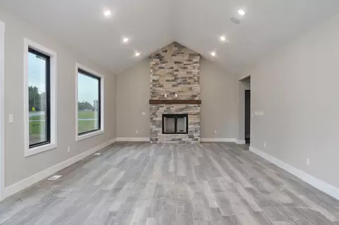 4841 W Edward St, Springfield, MO 65810 photo 9