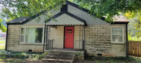 1361 E Portland St, Springfield, MO 65804 photo 3