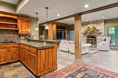 3825 E Pond Apple Dr, Springfield, MO 65809 photo 43