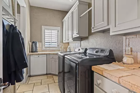3825 E Pond Apple Dr, Springfield, MO 65809 photo 29