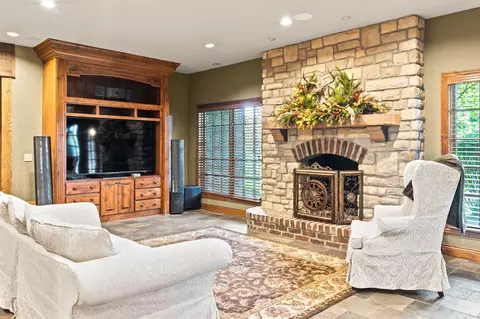 3825 E Pond Apple Dr, Springfield, MO 65809 photo 41