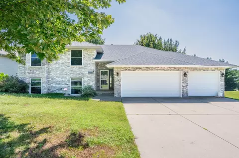 5030 E Cherry Hills Blvd, Springfield, MO 65809 photo 1