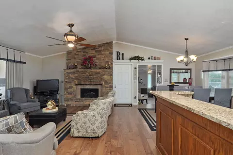 4702 N 16th St, Ozark, MO 65721 photo 14